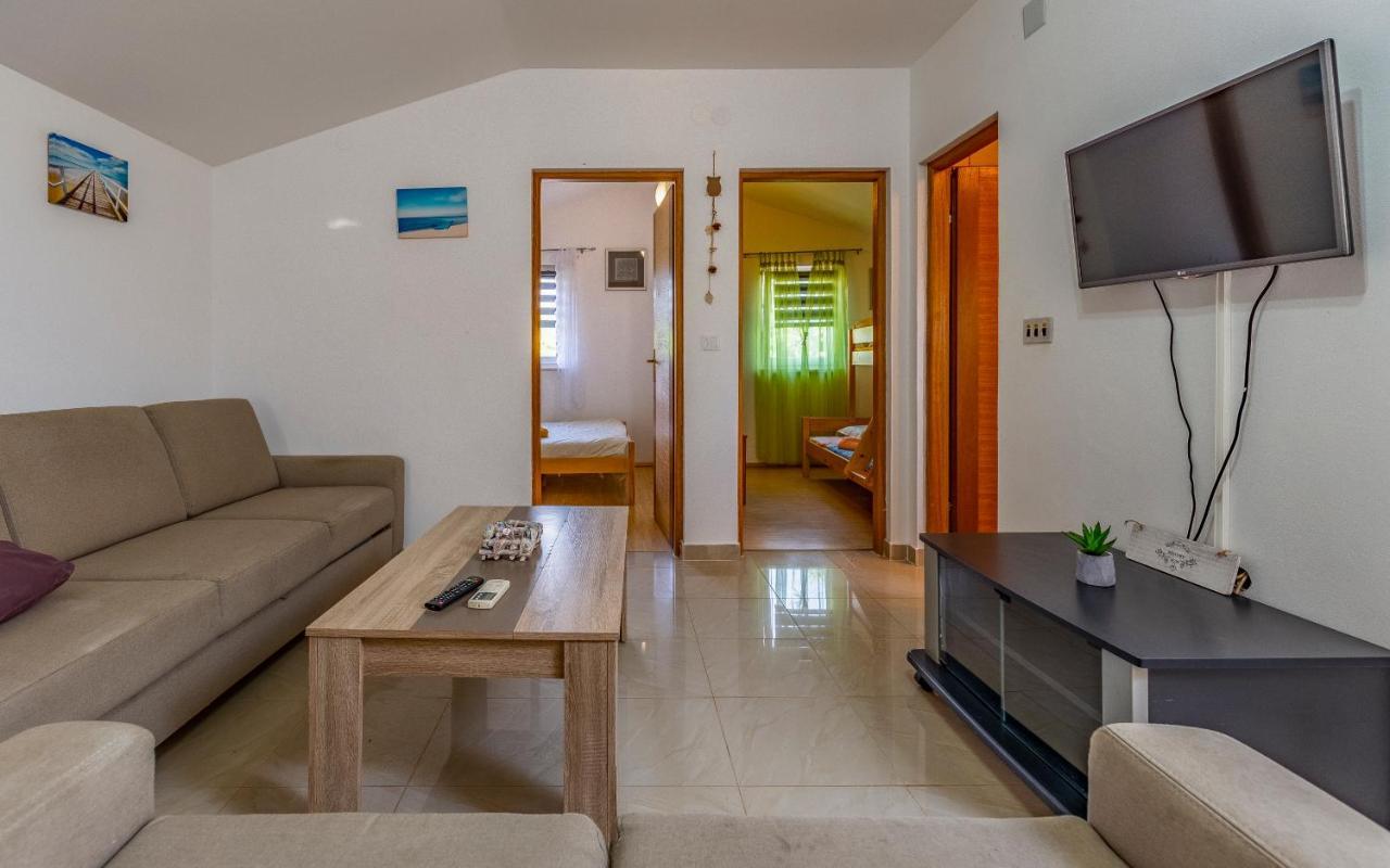 Villa Iness Medulin Exterior photo