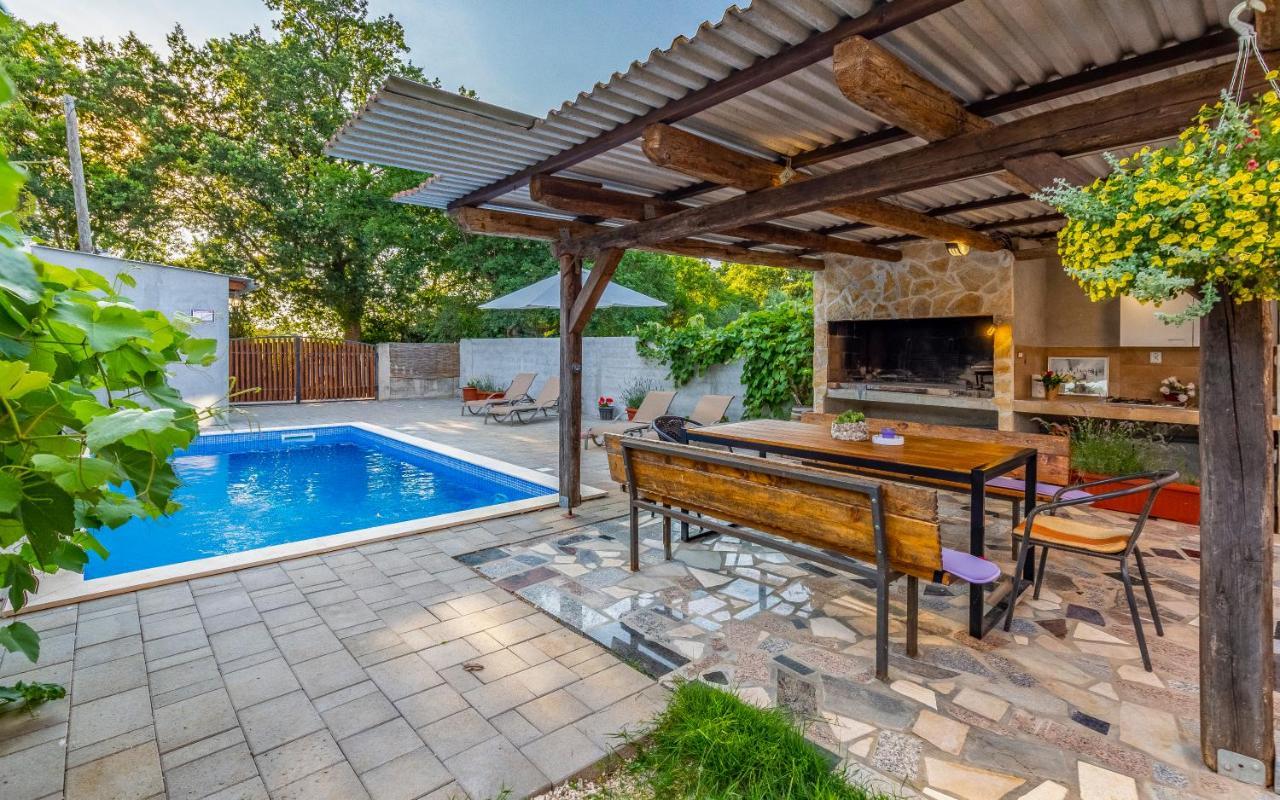 Villa Iness Medulin Exterior photo